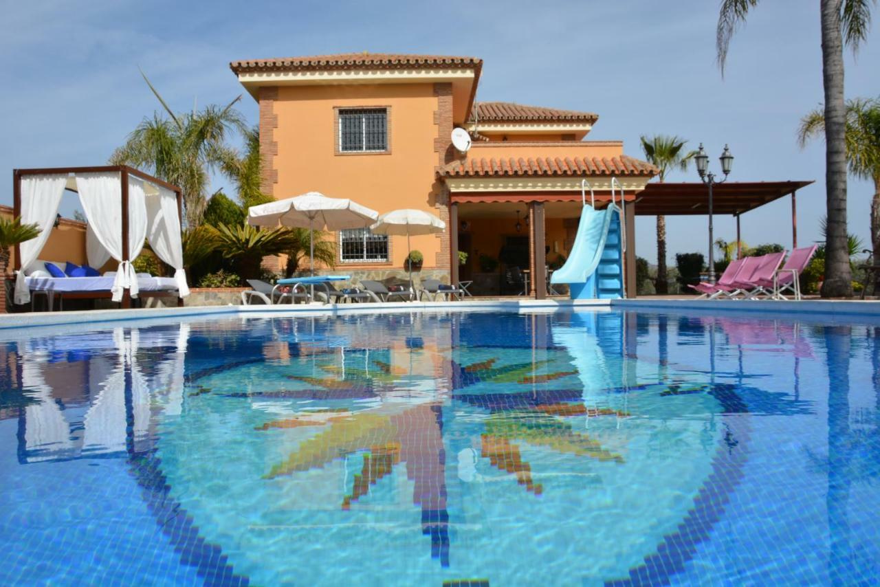Villa La Alqueria Алаурін-де-ла-Торре Екстер'єр фото